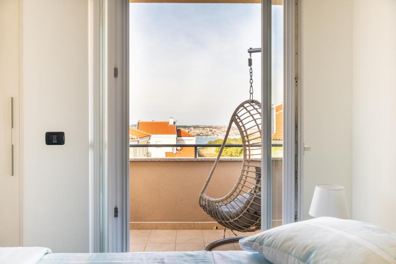 Penthouse Gea Apartment Premantura Exterior photo