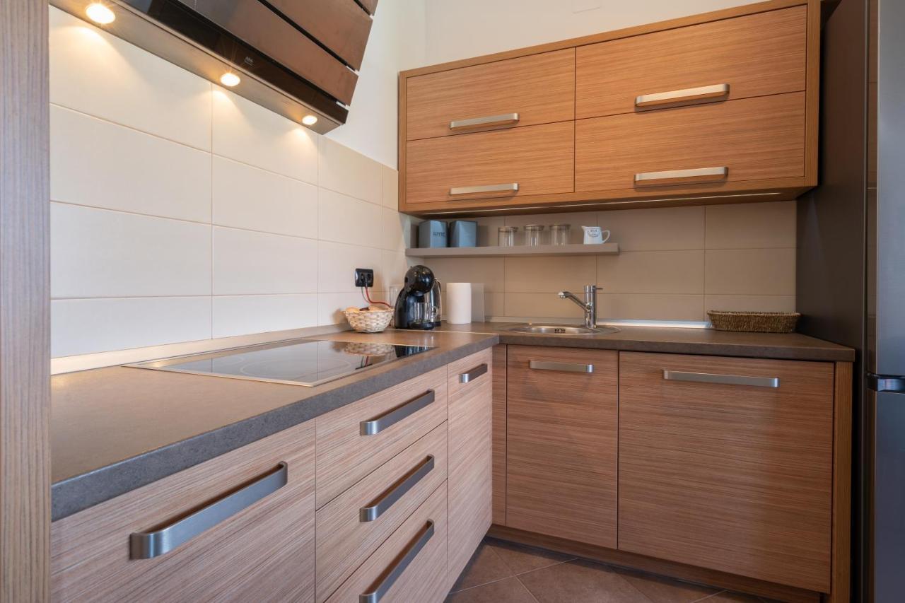 Penthouse Gea Apartment Premantura Exterior photo