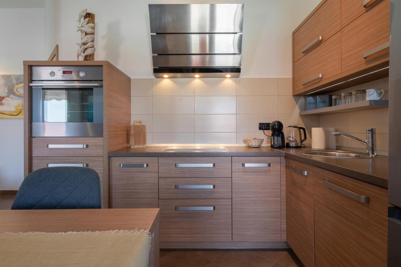 Penthouse Gea Apartment Premantura Exterior photo